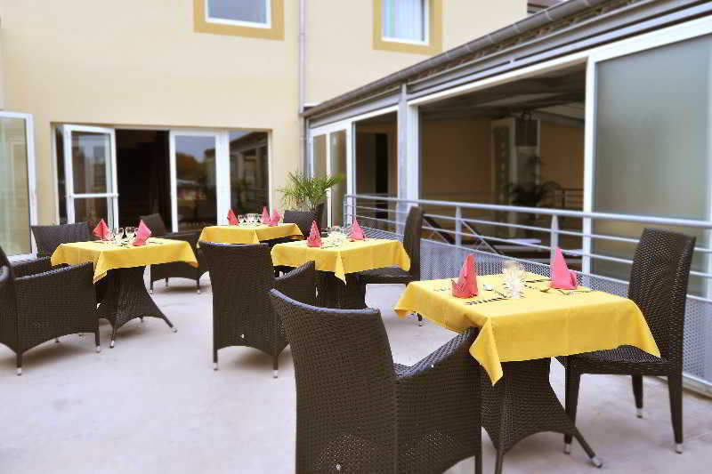 Sure Hotel By Best Western Caen Memorial Exterior photo